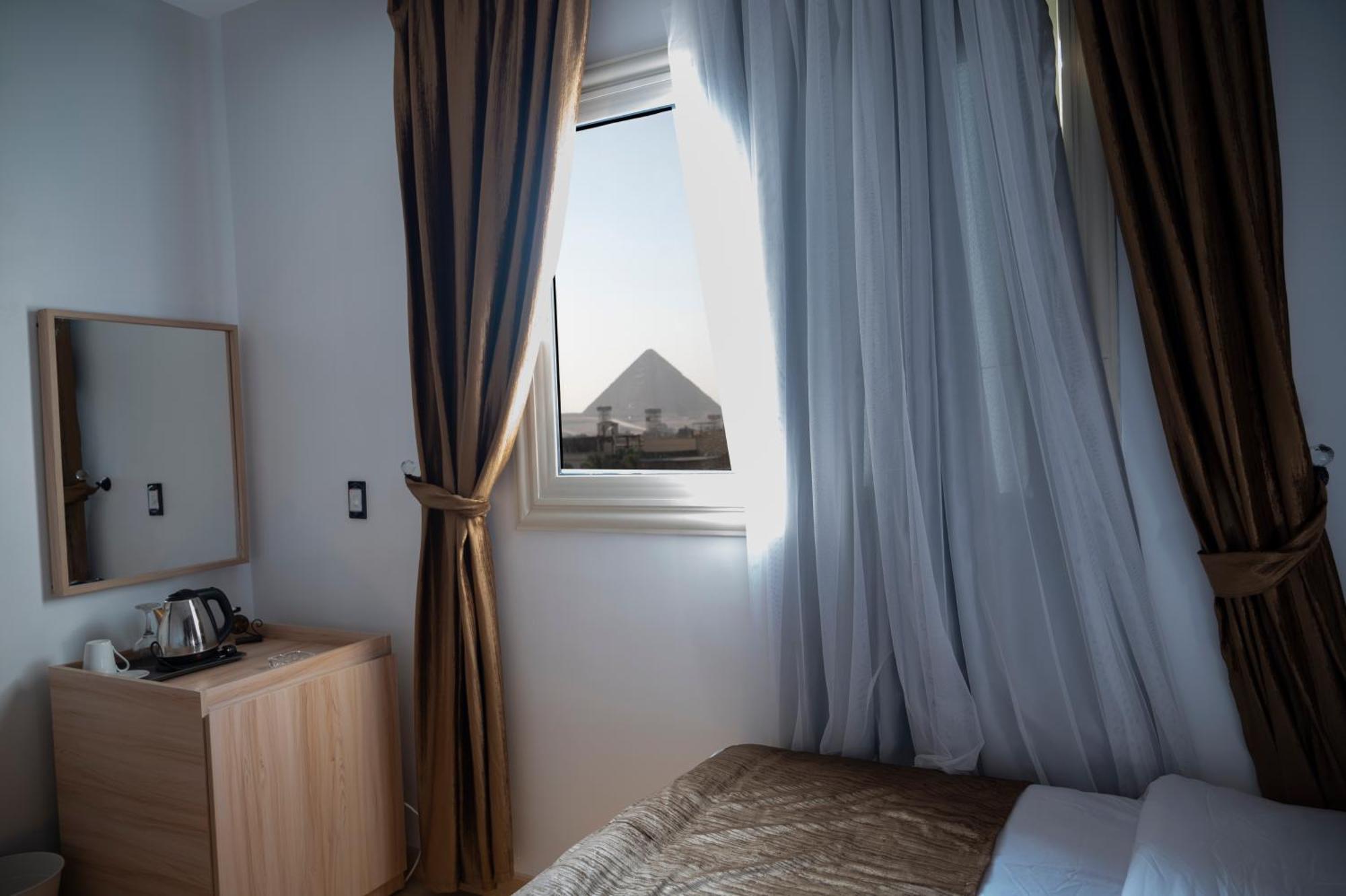 Palm Pyramids View Hotel Kafret el-Gabal 外观 照片