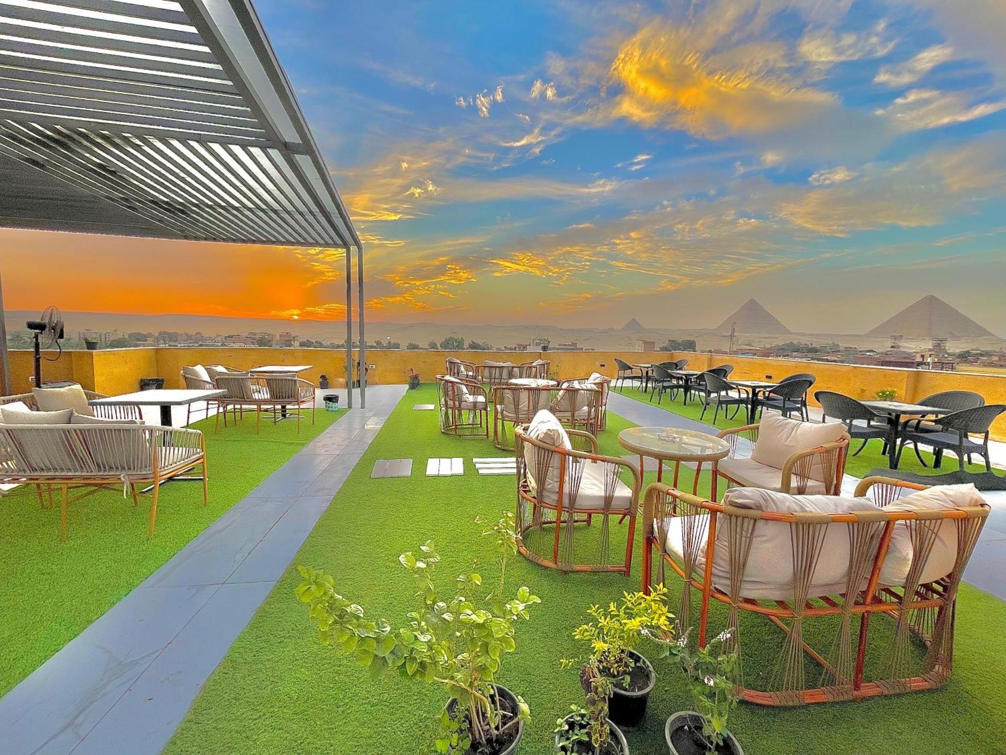 Palm Pyramids View Hotel Kafret el-Gabal 外观 照片