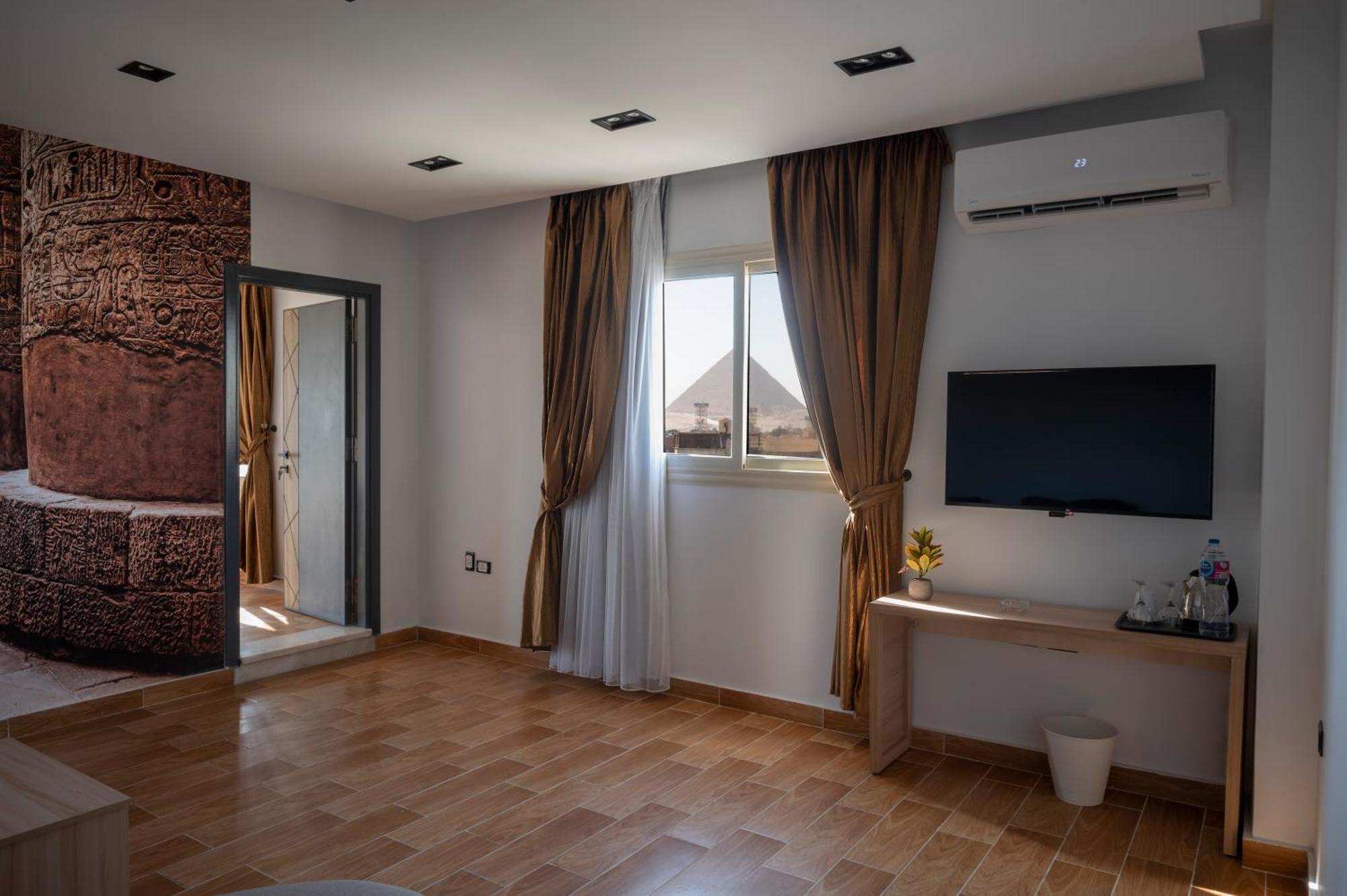 Palm Pyramids View Hotel Kafret el-Gabal 外观 照片