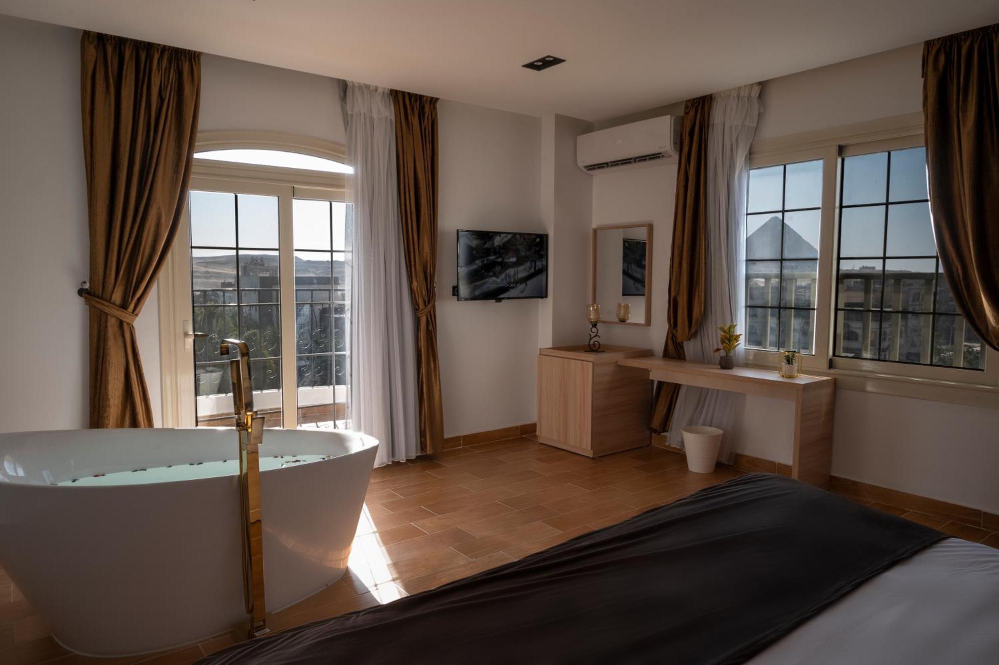 Palm Pyramids View Hotel Kafret el-Gabal 外观 照片